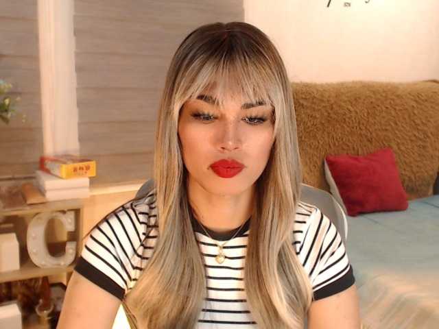 Live sex webcam photo for Larahfuchs #277008808