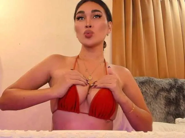 Live sex webcam photo for Larahfuchs #293256862