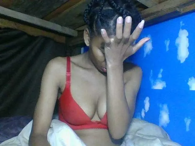 Live sex webcam photo for Lardah #291265022