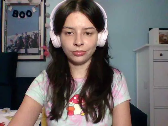 Live sex webcam photo for Larice #290877201