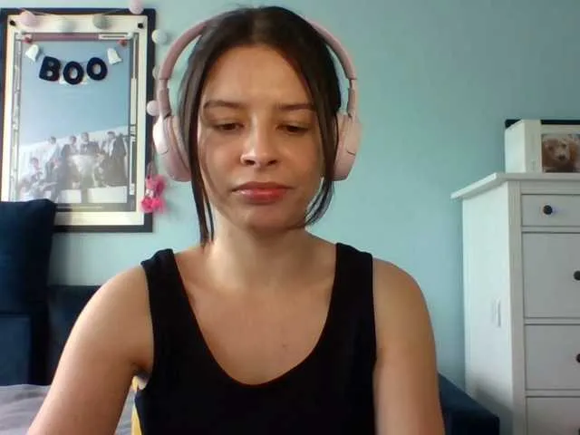 Live sex webcam photo for Larice #290914473