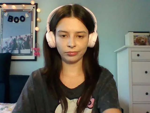 Live sex webcam photo for Larice #291004124