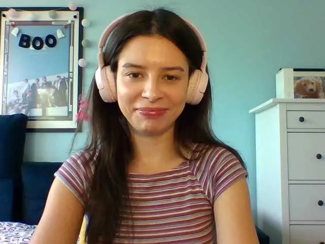 Live sex webcam photo for Larice #291159388