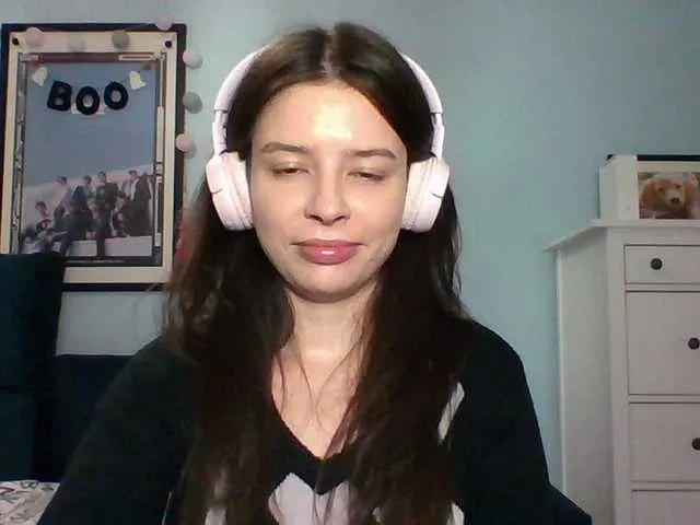 Live sex webcam photo for Larice #291178322