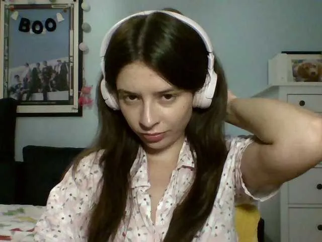 Live sex webcam photo for Larice #291662056