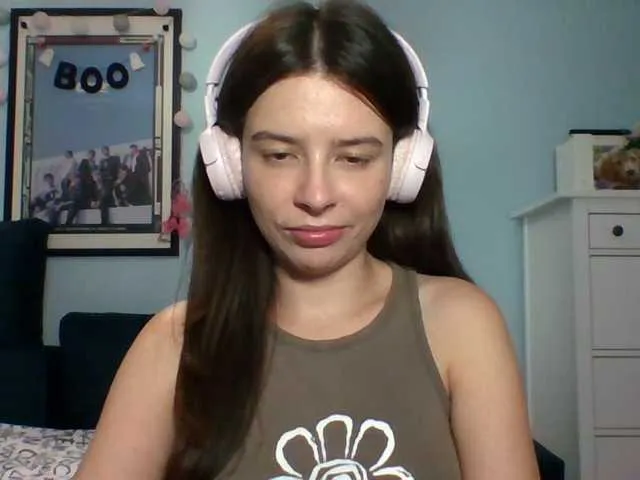 Live sex webcam photo for Larice #291785087