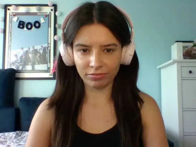 Live sex webcam photo for Larice #291790353