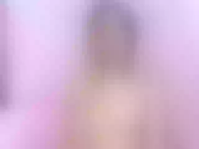 Live sex webcam photo for LarisaMaia #275939327
