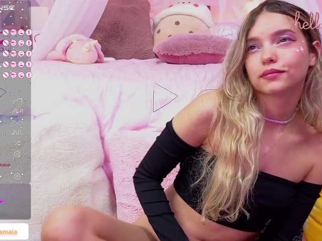 Live sex webcam photo for LarisaMaia #277559361