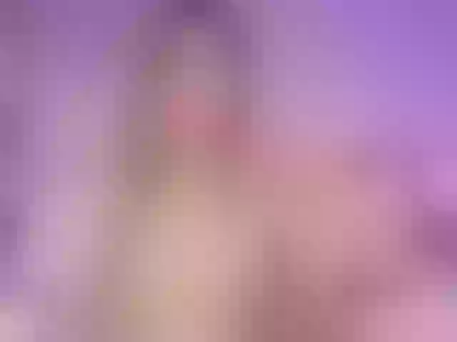 Live sex webcam photo for LarisaMaia #277995241