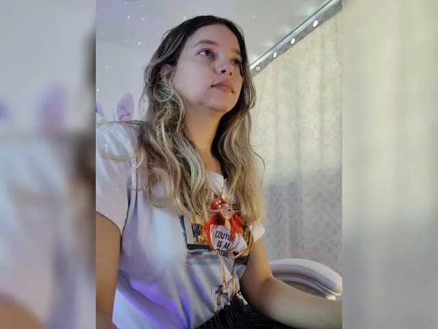 Live sex webcam photo for LarisaMaia #291023426