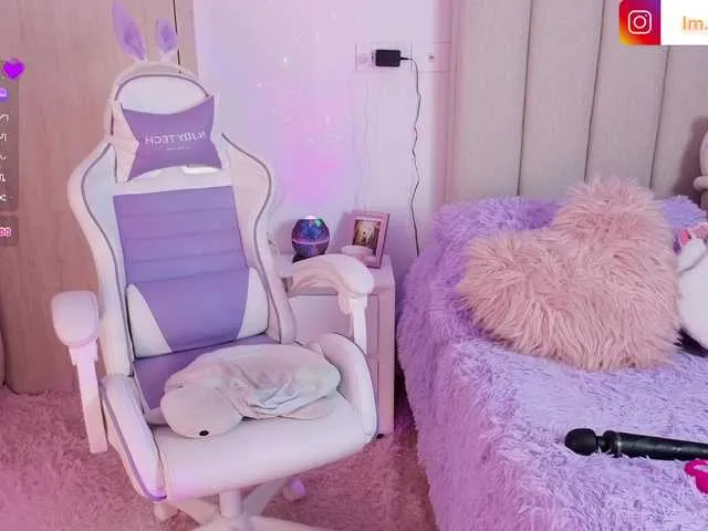 Live sex webcam photo for LarisaMaia #291917904