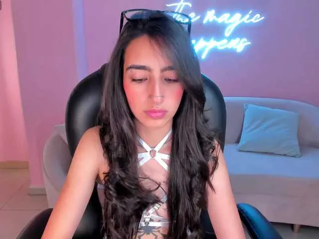 Live sex webcam photo for LarisaSmirnov #291621227