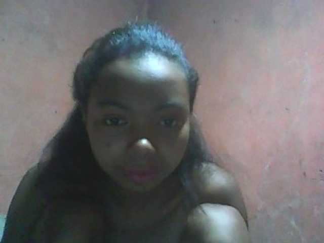 Live sex webcam photo for Laryose #272347611