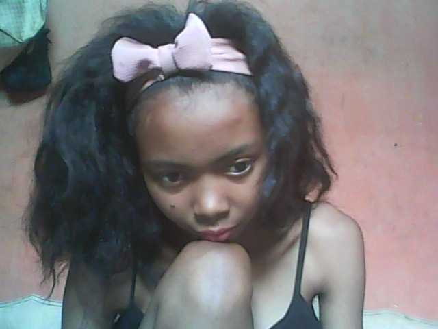 Live sex webcam photo for Laryose #272447147