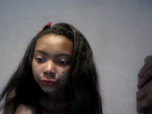 Live sex webcam photo for Laryose #272720394