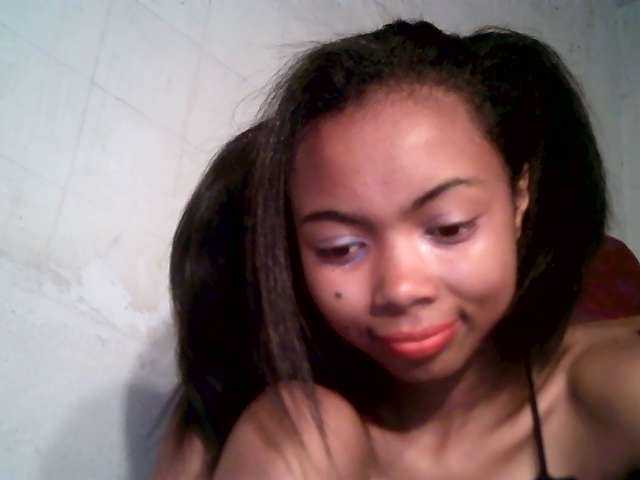 Live sex webcam photo for Laryose #272752608