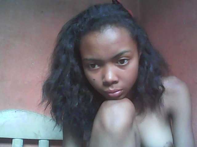 Live sex webcam photo for Laryose #272828872