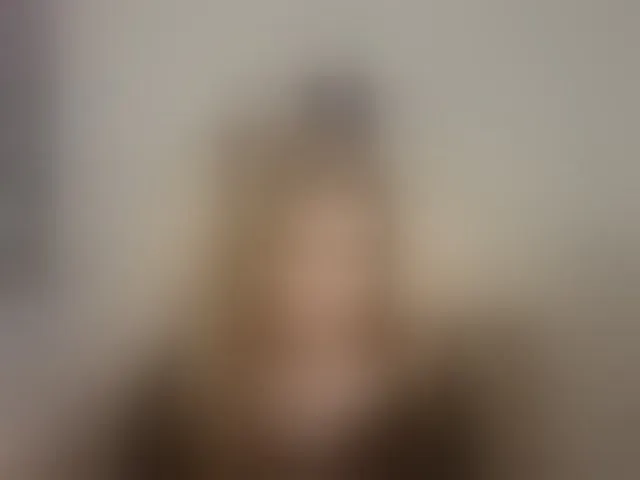 Live sex webcam photo for Lasey #293362306