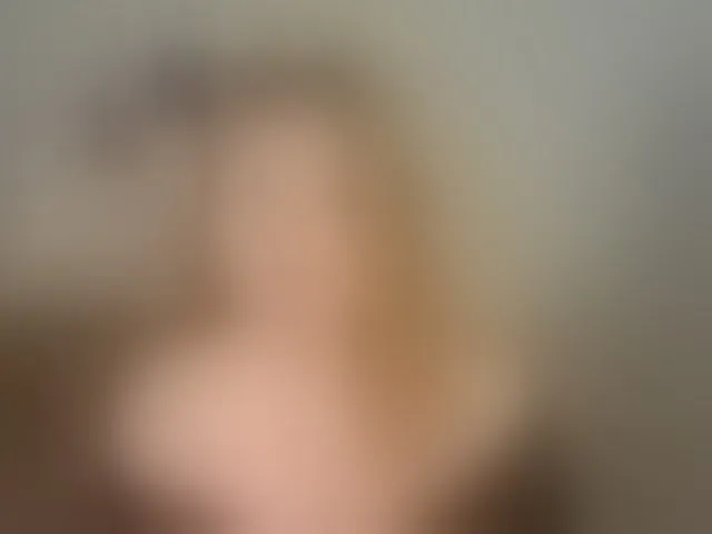 Live sex webcam photo for Lasey #293470691