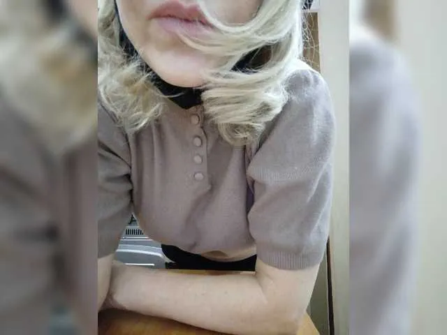 Live sex webcam photo for Lasiy #272262826