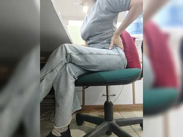 Live sex webcam photo for Lasiy #275020658