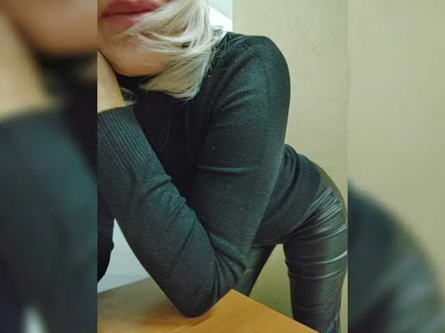 Live sex webcam photo for Lasiy #277393708