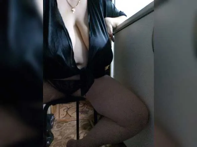 Live sex webcam photo for Laskikakvskaz #277807227