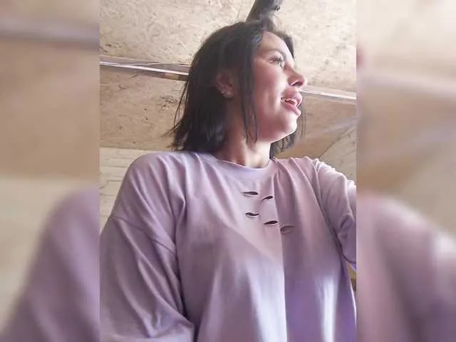 Live sex webcam photo for Lassy999 #280304754