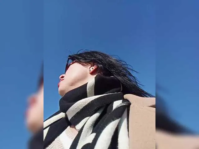 Live sex webcam photo for Lassy999 #290715878