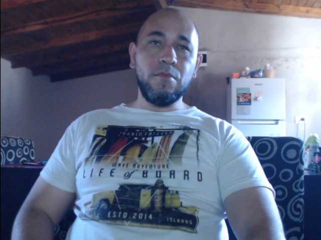 Live sex webcam photo for Latin-daddy #273203703