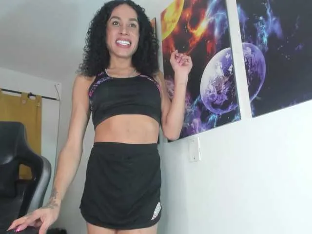 Live sex webcam photo for LatinGodessxx #290795483