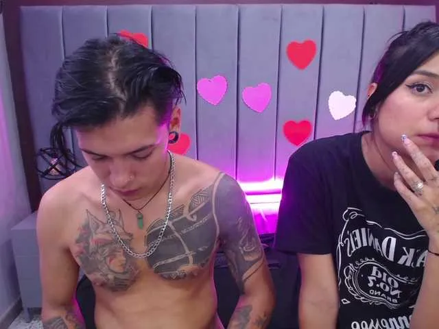 Live sex webcam photo for LatinHorny69 #276279442