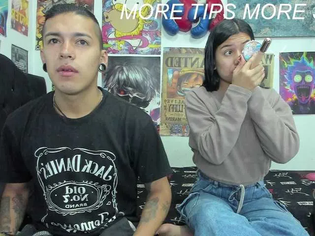 Live sex webcam photo for LatinHorny69 #277311302