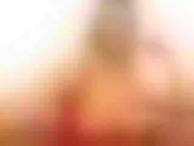 Live sex webcam photo for LatinaDream #272143134