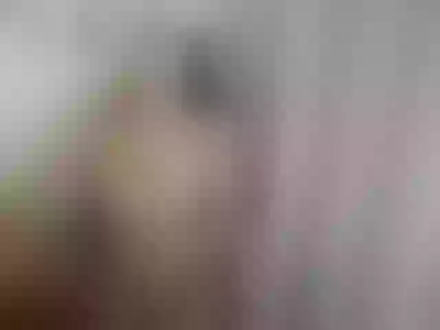 Live sex webcam photo for LatinaNympho #275069082