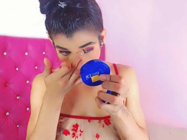 Live sex webcam photo for Latinabigcock #277756212