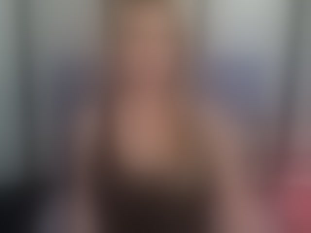 Live sex webcam photo for LatoyaSensual #294204620
