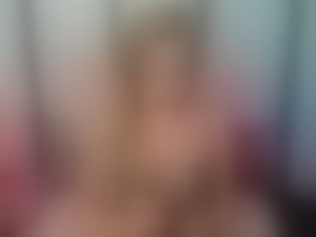 Live sex webcam photo for LatoyaSensual