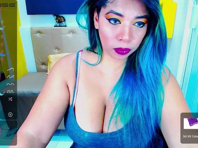 Live sex webcam photo for LatynxDayhannis #275445662