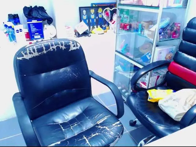 Live sex webcam photo for LatynxDayhannis #277537174