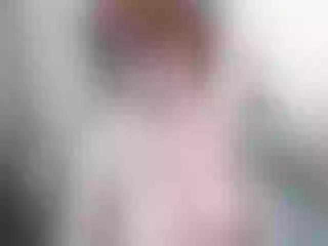 Live sex webcam photo for Laura-Gracy #273604137