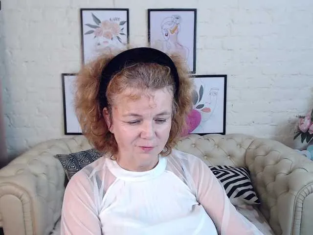 Live sex webcam photo for Laura-Gracy #274639013