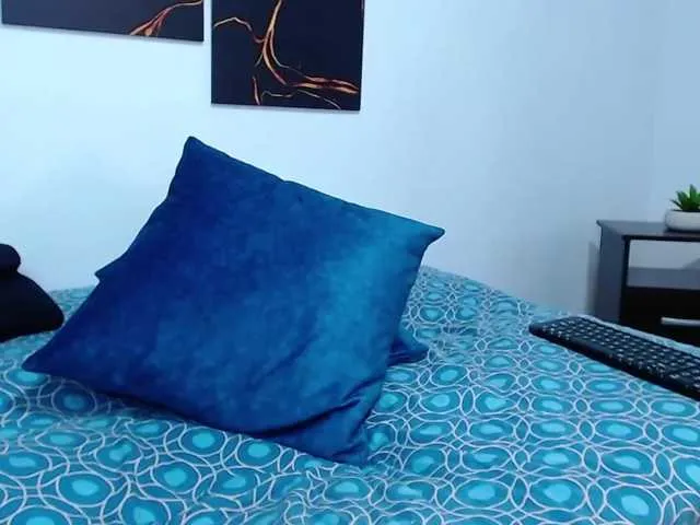 Live sex webcam photo for Laura-Velez #273915945