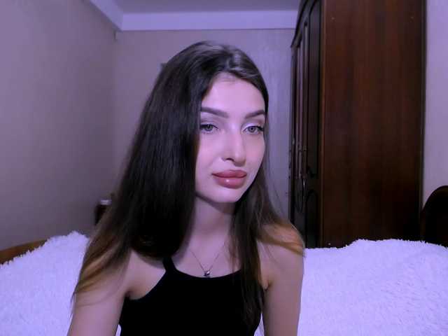 Live sex webcam photo for LauraBess #274417911