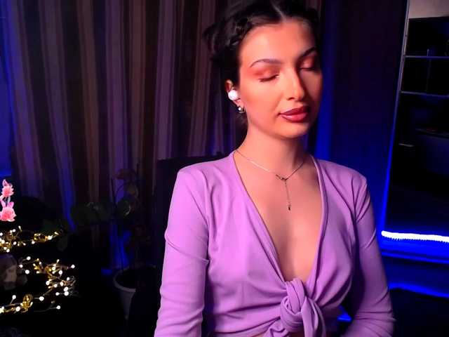 Live sex webcam photo for LauraBess #290903033