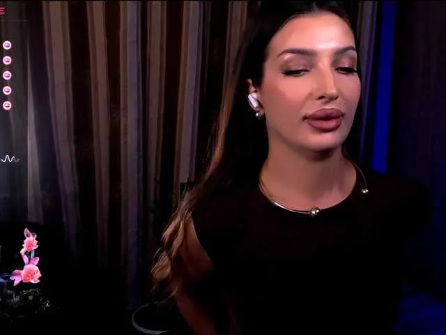 Live sex webcam photo for LauraBess #292380296