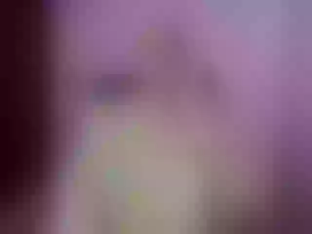Live sex webcam photo for LauraR #291940102