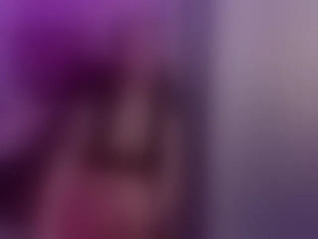 Live sex webcam photo for LauraR #292266518