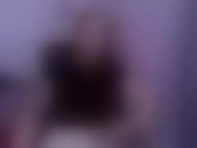 Live sex webcam photo for LauraR #292303903